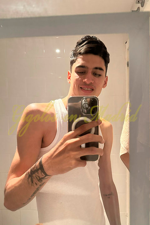 Joven chico para mujeres con ganas de disfrutar. Danielito