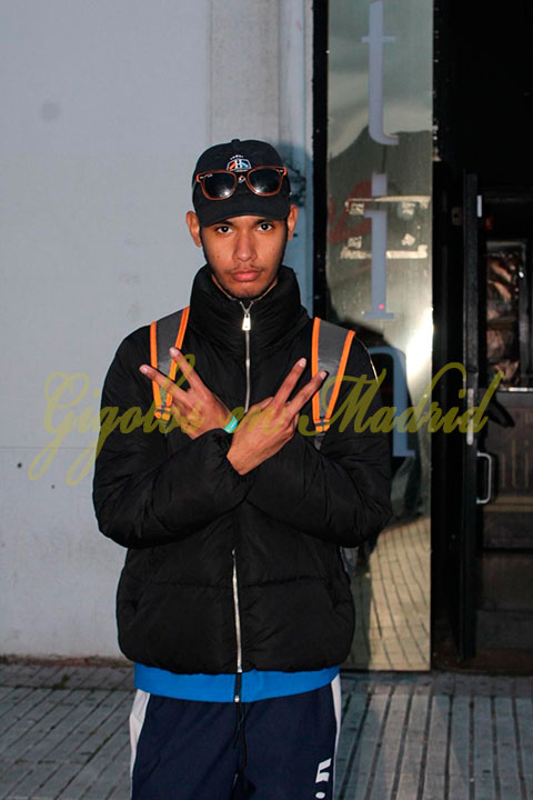 Gigoló joven de 22 años. Guapo. Elmer